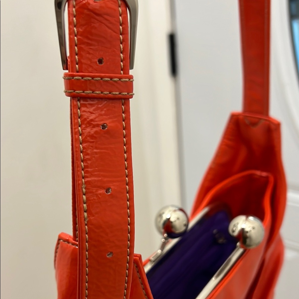 Kiss lock Elegant Orange Bow Clasp Bag - Picture 4 of 9